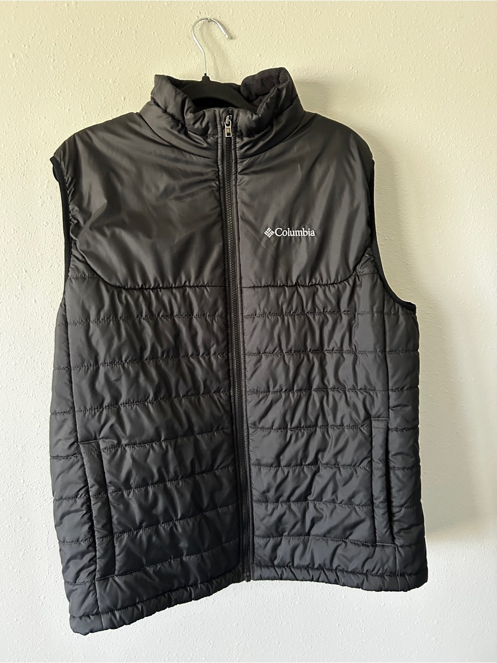 Columbia Black Quilted Vest